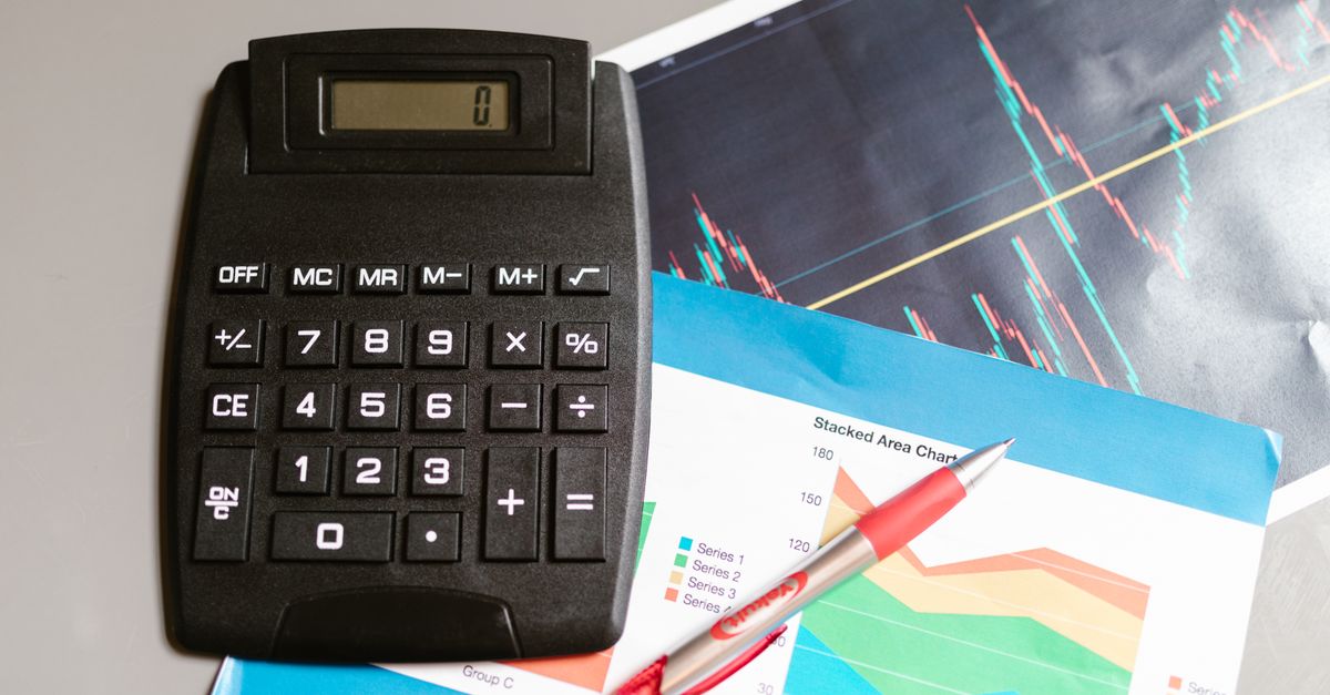 Média, mediana e desvio-padrão: resumir dados sem enganar