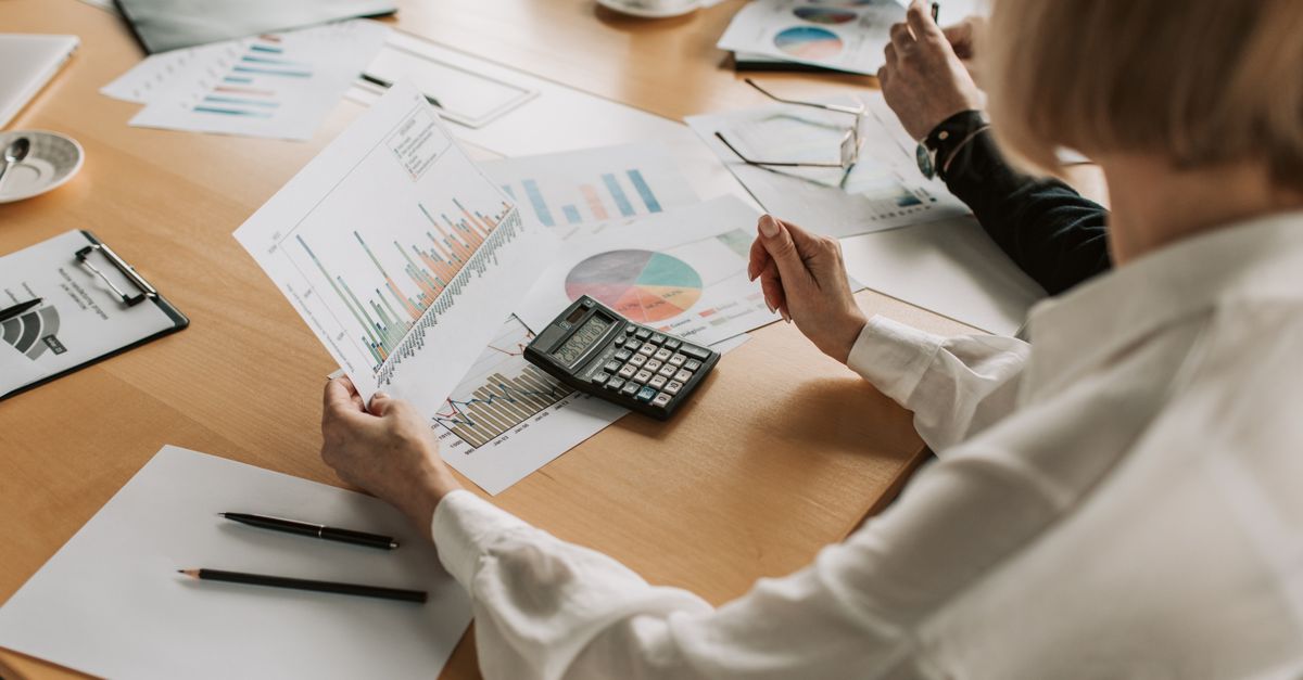 Data storytelling em Business Intelligence: transformar relatórios em decisões