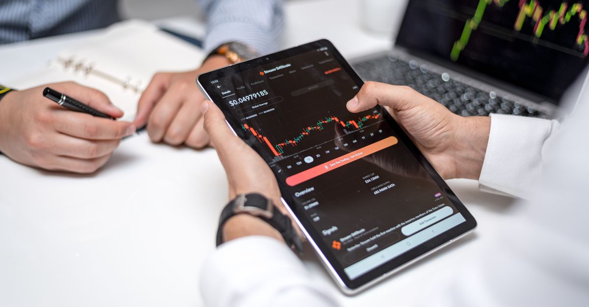 Batch vs streaming: processar dados em lote ou em tempo real