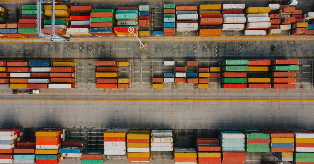 Quantidade económica de encomenda (EOQ): quanto pedir