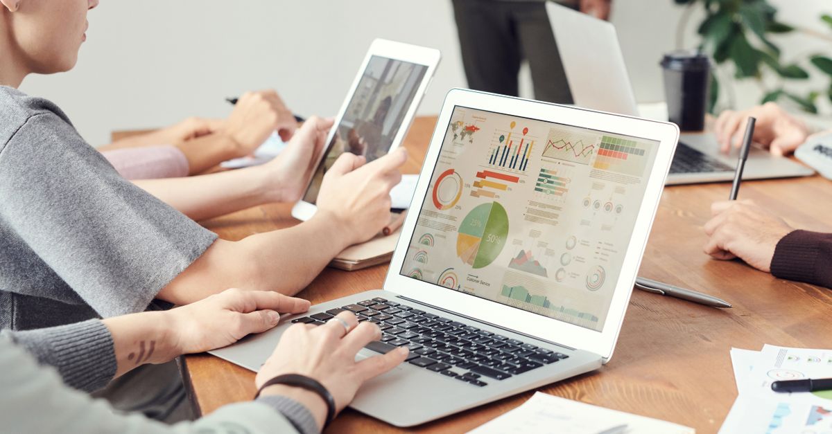 Modelos de atribuição em marketing: last-click vs data-driven